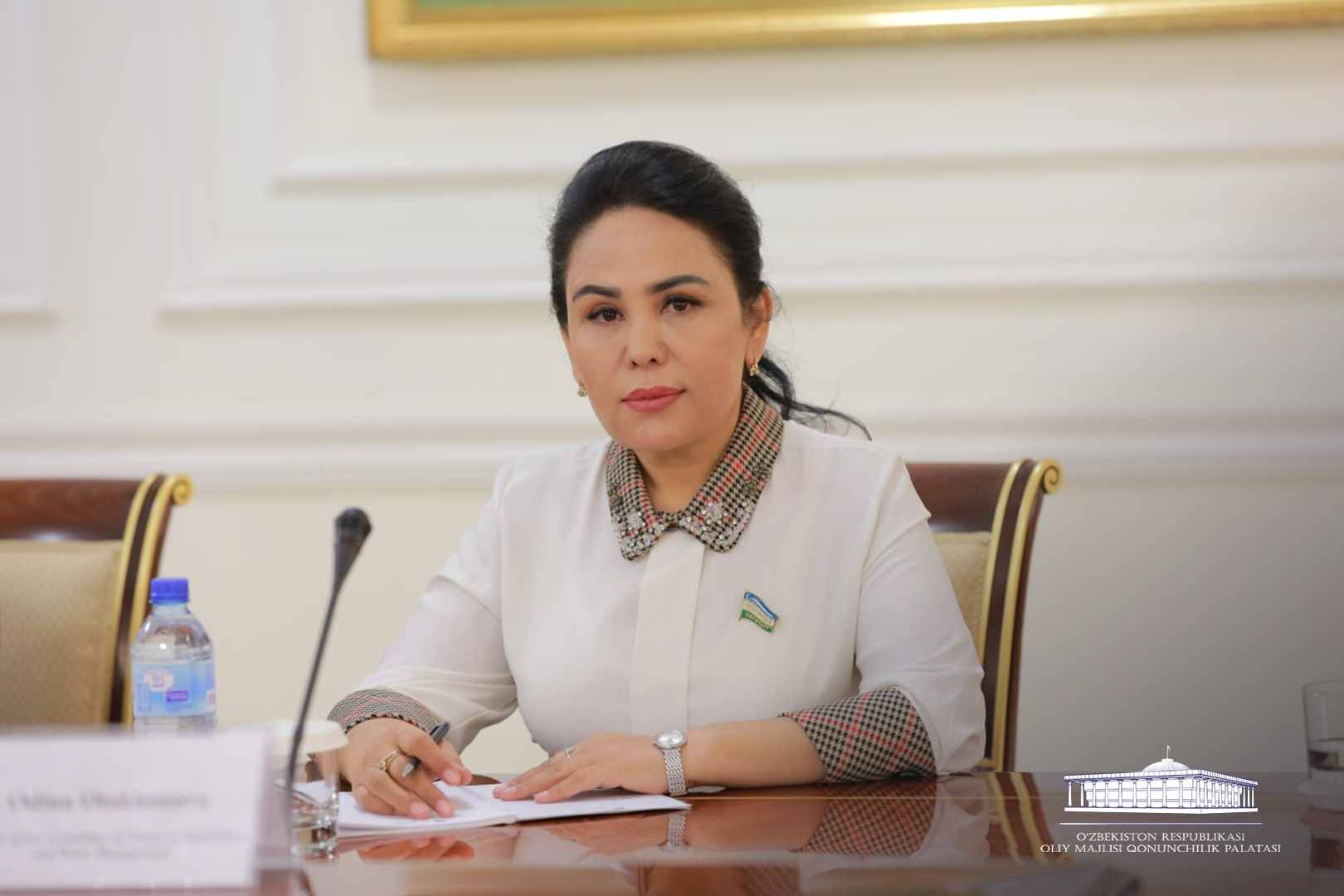 Yangi turmush qurganlarning juda chiroyli jinsiy aloqasi