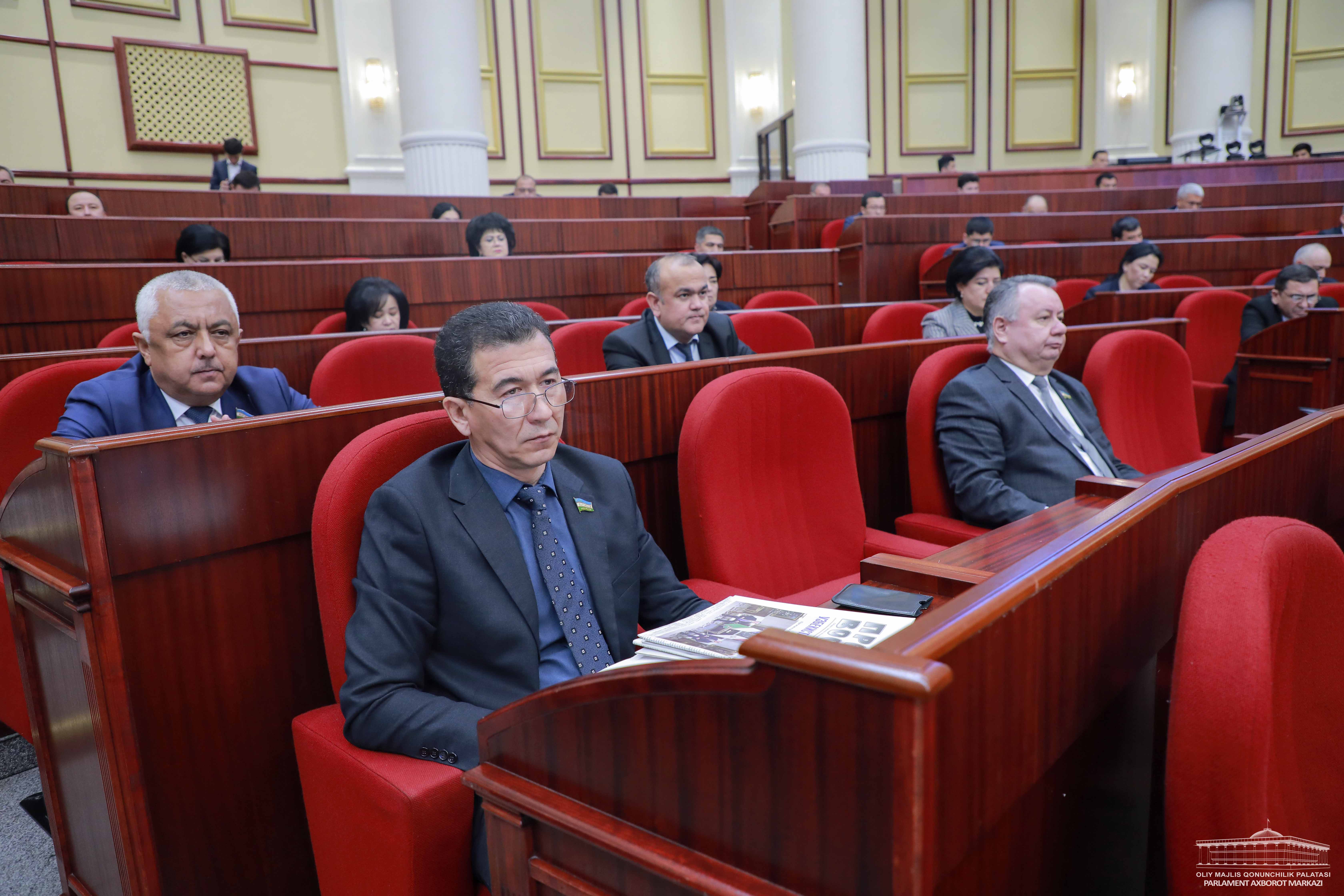 Porno katta qora xoroz anal Rus tilida jinsiy porno ogil va ona