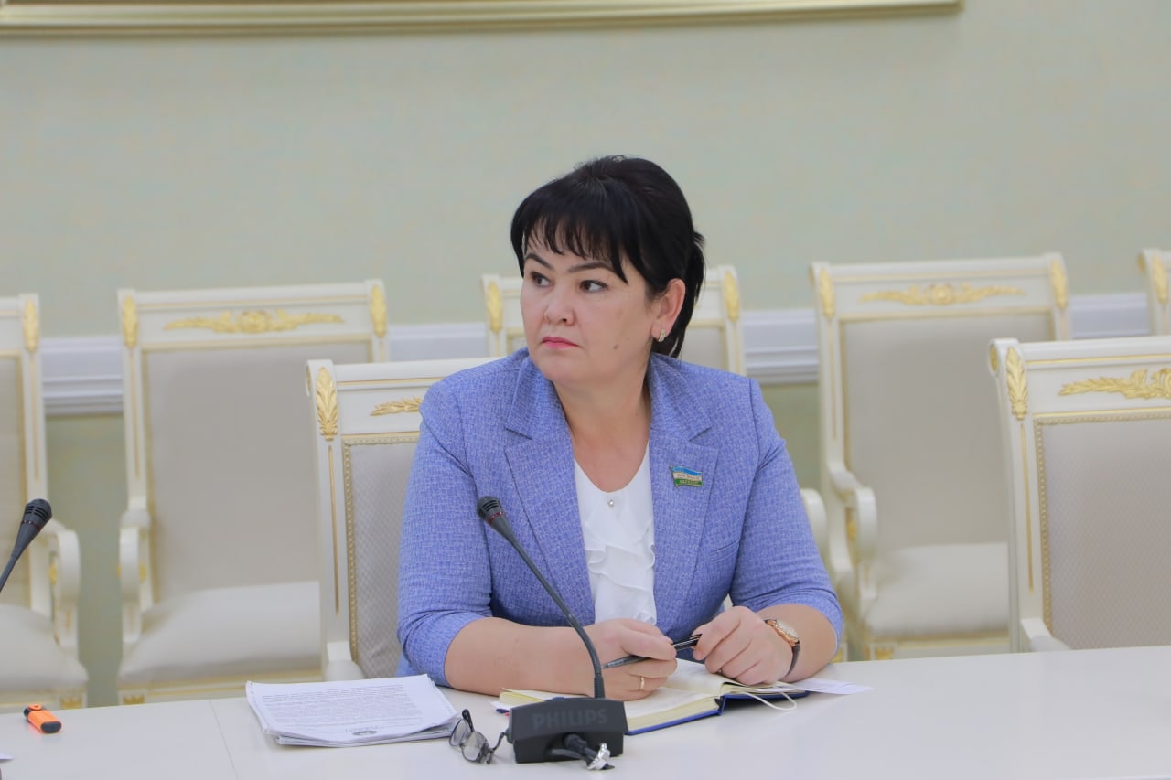 Rus buvilar uchun porno filmlar